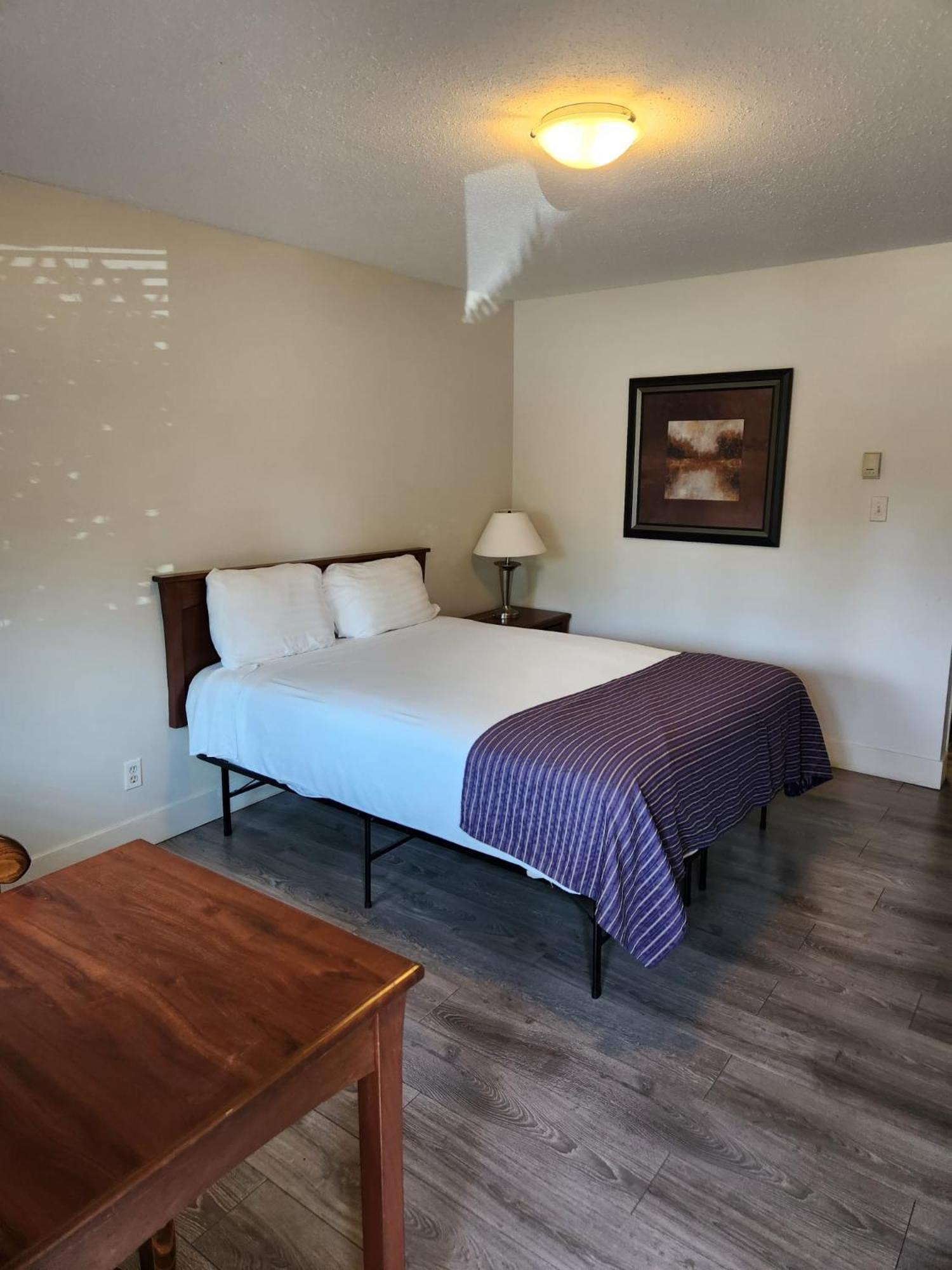 Grantview Inn Surrey Bagian luar foto