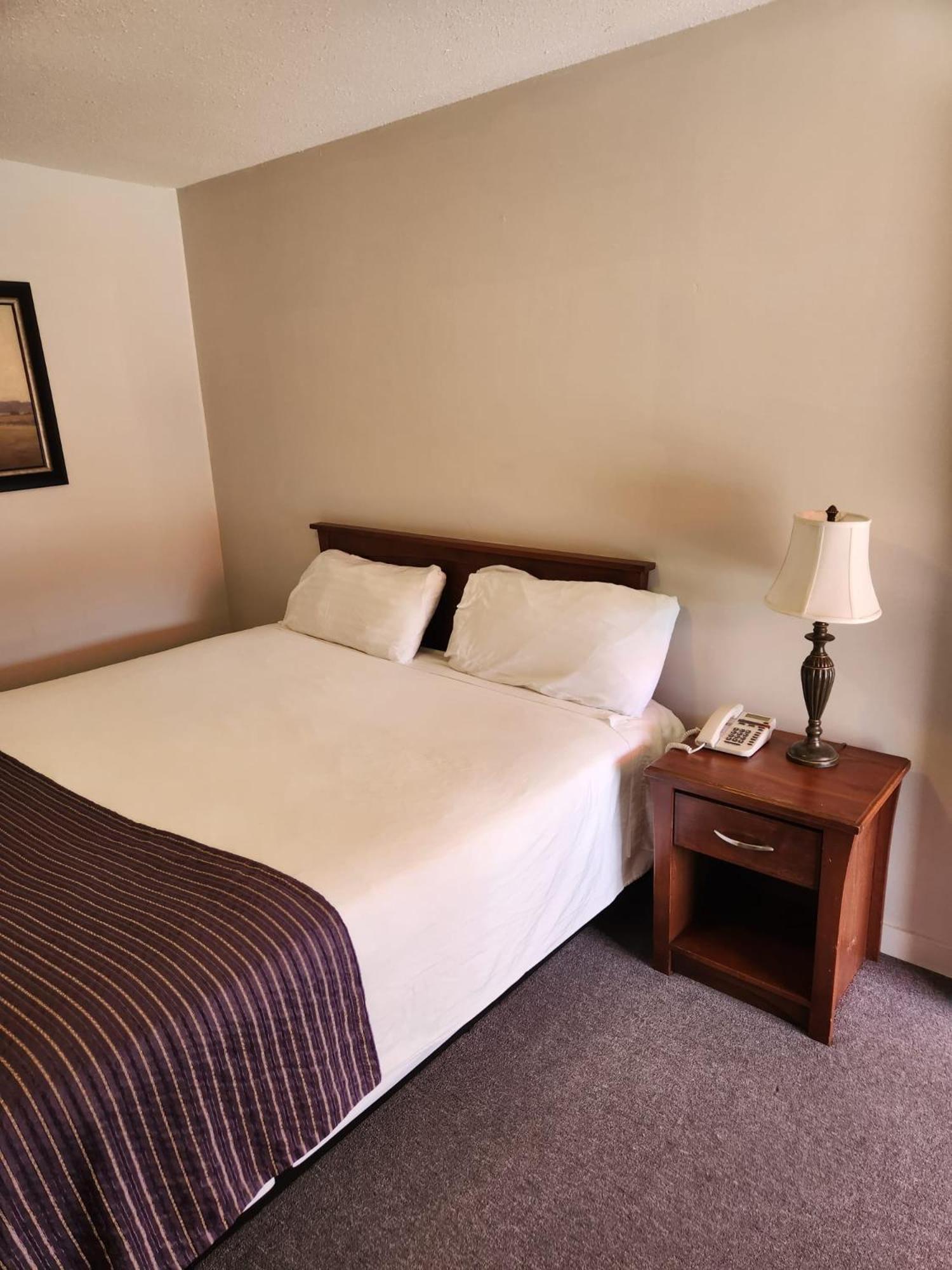 Grantview Inn Surrey Bagian luar foto